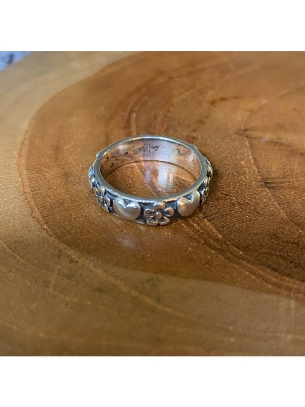RETIRED James Avery Heart and Flower Ring, Size 6.5